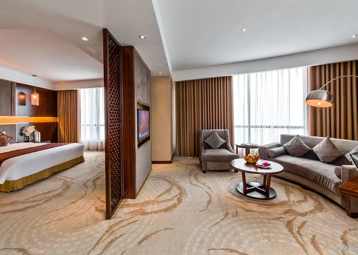 Muong Thanh Luxury Quang Ninh Hotel