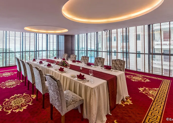 Muong Thanh Luxury Quang Ninh Hotel