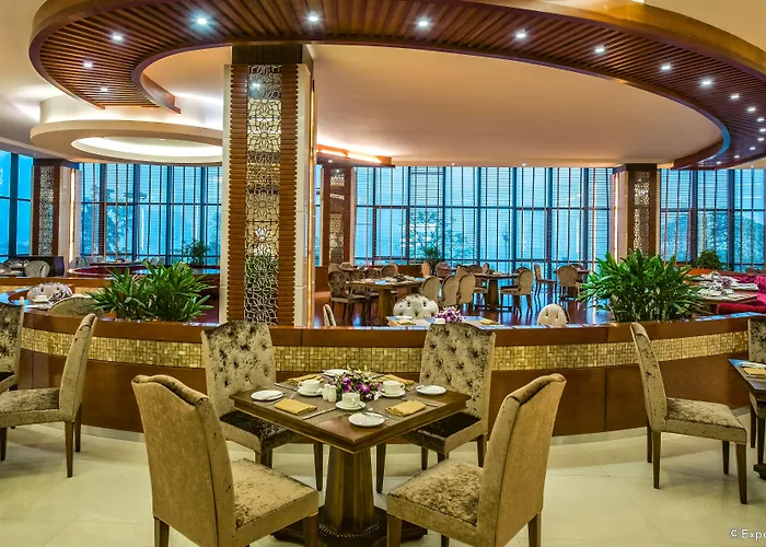 Muong Thanh Luxury Quang Ninh Hotel